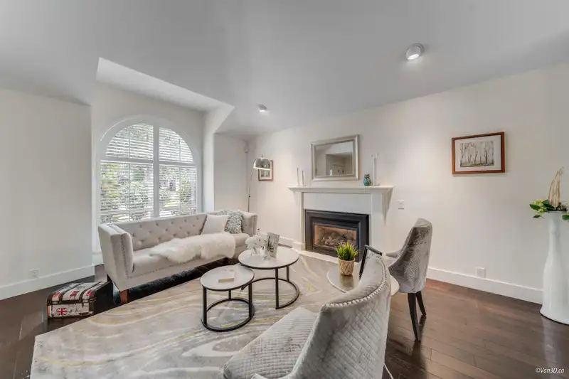 2451 149A STREET - photo 4 of 39