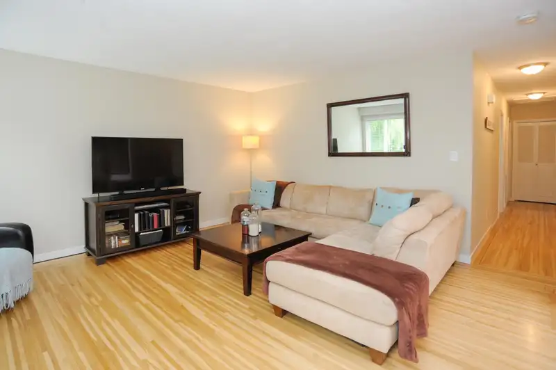 1388 128 STREET - photo 4 of 31