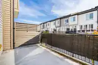 2 15938 27 AVENUE - thumbnail 25