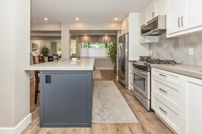 15804 MCBETH ROAD - photo 2 of 35