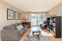 206 1740 SOUTHMERE CRESCENT - thumbnail 3