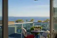 502 14955 VICTORIA AVENUE - thumbnail 23