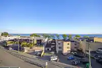 502 14955 VICTORIA AVENUE - thumbnail 29