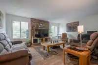 15589 17 AVENUE - thumbnail 6