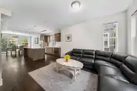 4 3399 151 STREET - thumbnail 8