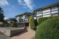 310 1437 FOSTER STREET - thumbnail 1