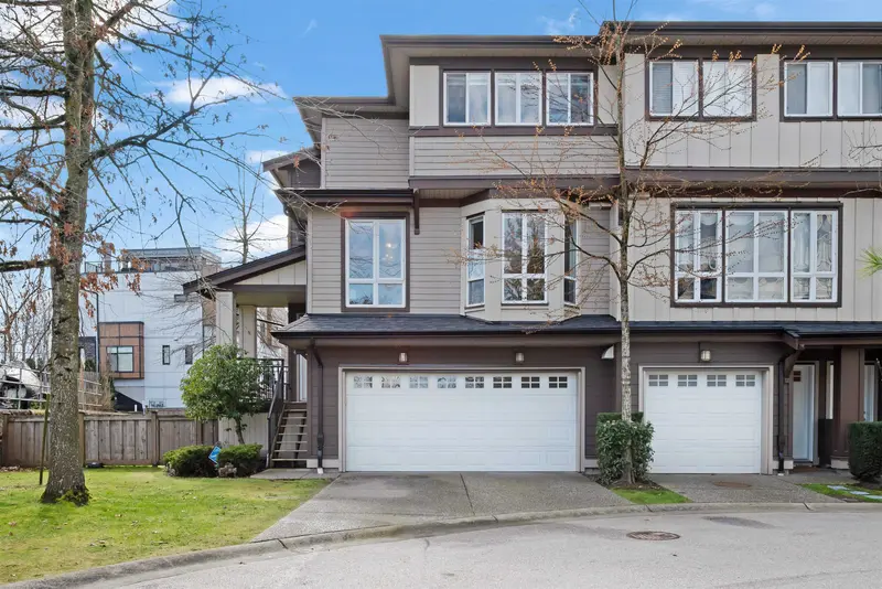 47 160 PEMBINA STREET - photo 1 of 25