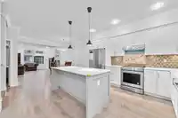 18 15633 MOUNTAIN VIEW DRIVE - thumbnail 3