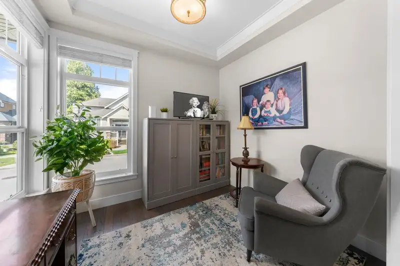 17263 0A AVENUE - photo 3 of 40