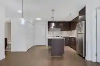 317 15745 CROYDON DRIVE - thumbnail 8