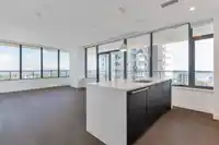 1803 1588 JOHNSTON ROAD - thumbnail 6