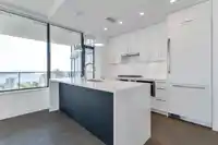 1803 1588 JOHNSTON ROAD - thumbnail 8