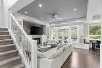 322 171A STREET - thumbnail 9