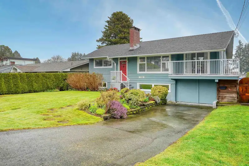 1350 FINLAY STREET - photo 1 of 32