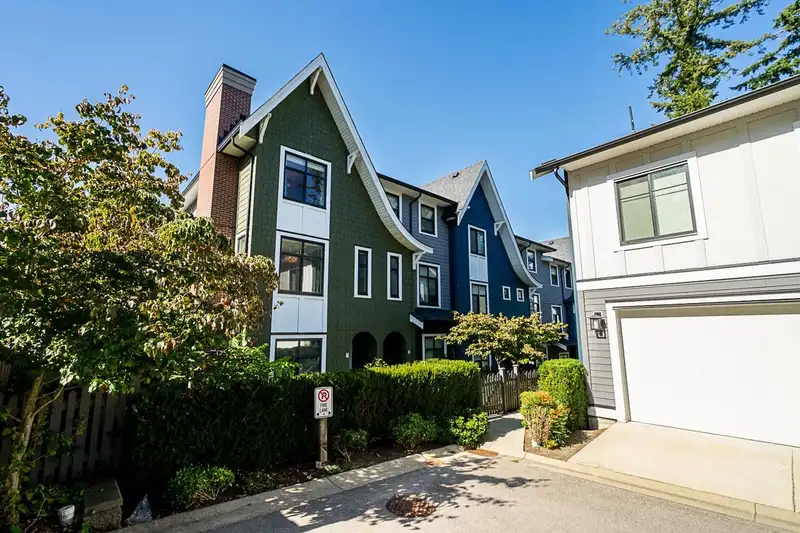 13 2888 156 STREET - photo 2 of 39