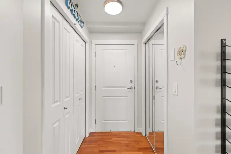 403 15621 MARINE DRIVE - photo 2 of 40