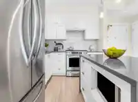 415 14855 THRIFT AVENUE - thumbnail 10