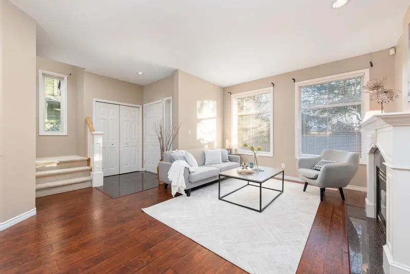 10231 CAMBIE ROAD - photo 4 of 25