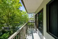 206 15020 NORTH BLUFF ROAD - thumbnail 12