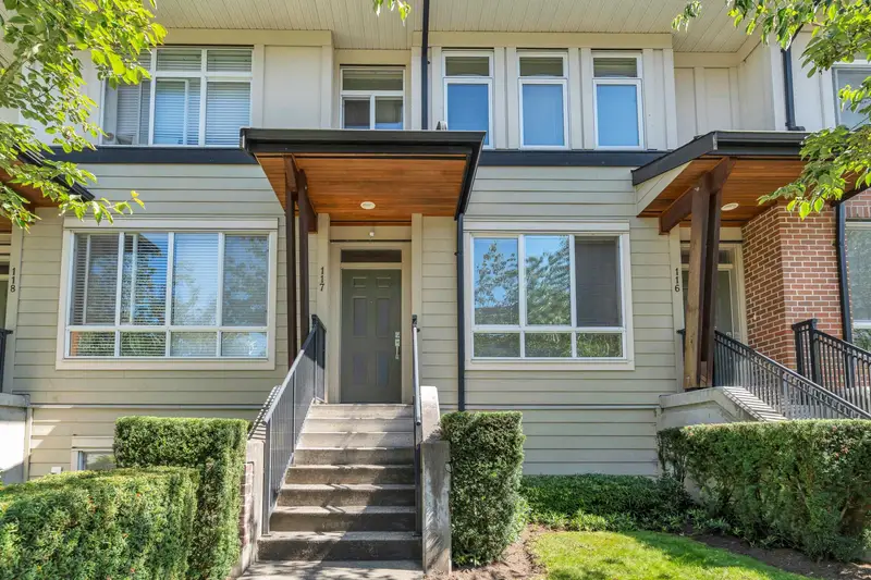 117 1125 KENSAL PLACE - photo 2 of 25