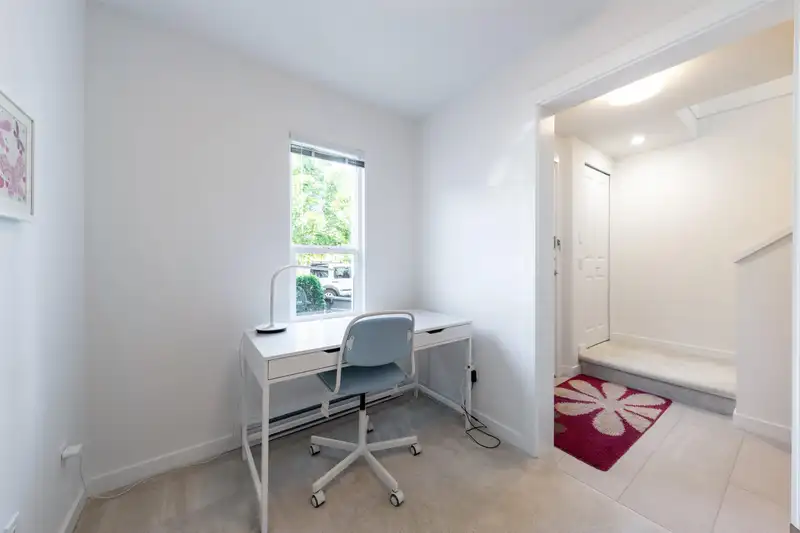 12 15938 27 AVENUE - photo 4 of 32