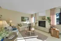 208 15275 19 AVENUE - thumbnail 8