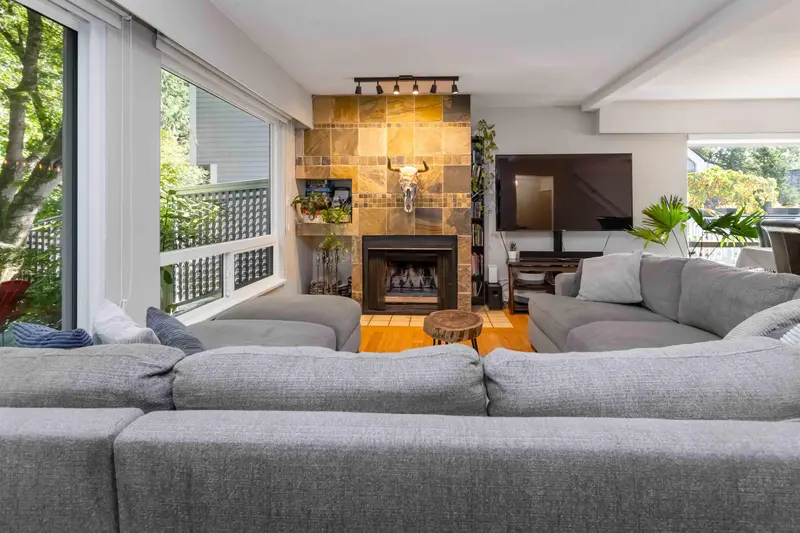 8187 FOREST GROVE DRIVE - photo 3 of 25