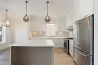 12951 15A AVENUE - thumbnail 8