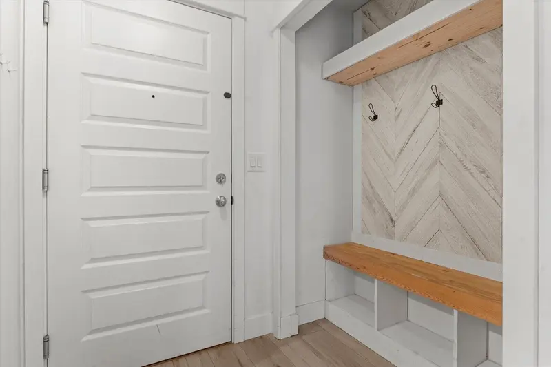 223 2515 PARK DRIVE - photo 3 of 25