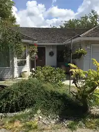 1187 KING GEORGE BOULEVARD - thumbnail 3