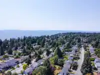 13830 BLACKBURN AVENUE - thumbnail 35