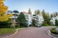 406 1725 MARTIN DRIVE - thumbnail 4