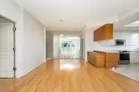 406 1725 MARTIN DRIVE - thumbnail 8