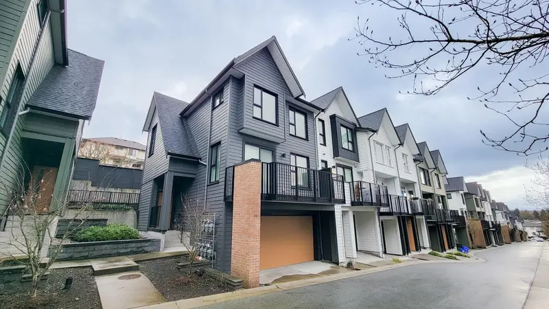 31 1228 HUDSON STREET - photo 1 of 25