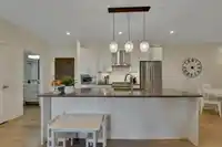 504 15436 31 AVENUE - thumbnail 4