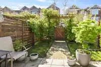 91 2979 156 STREET - thumbnail 1
