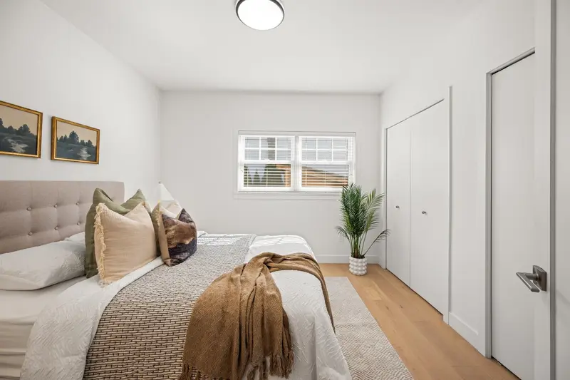 4770 54A STREET - photo 2 of 25