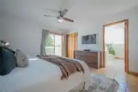 952 HABGOOD STREET - thumbnail 18