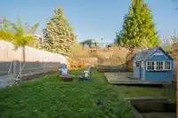 952 HABGOOD STREET - thumbnail 36