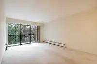 208 15020 NORTH BLUFF ROAD - thumbnail 3
