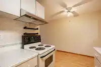 208 15020 NORTH BLUFF ROAD - thumbnail 10