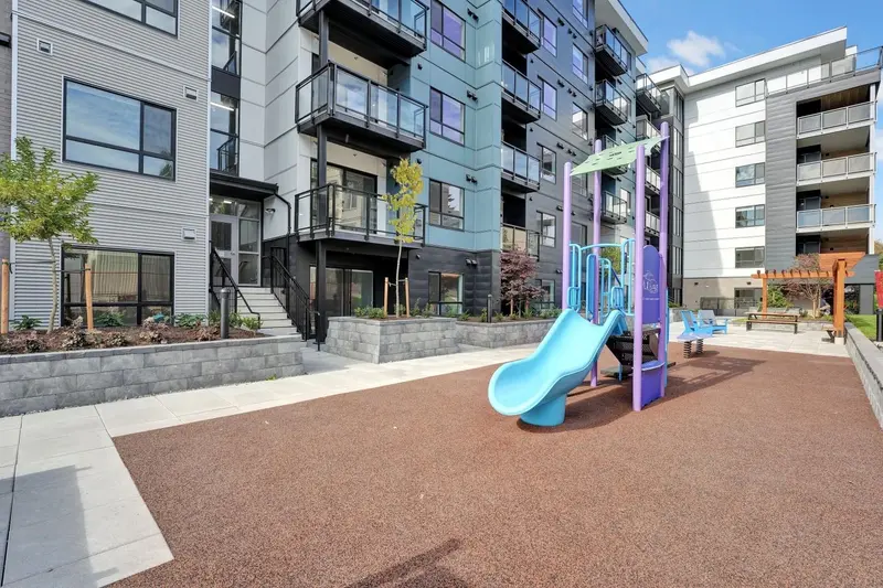 419 33886 PINE STREET - photo 3 of 25