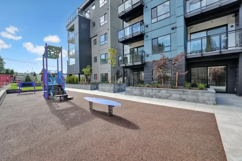 419 33886 PINE STREET - photo 4 of 25