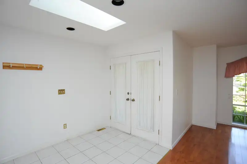 1537 131 STREET - photo 2 of 39