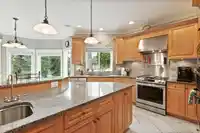 2341 138 STREET - thumbnail 13
