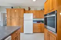 246 1840 160 STREET - thumbnail 14
