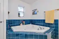 246 1840 160 STREET - thumbnail 22