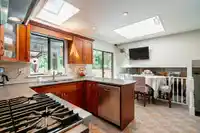 14449 19A AVENUE - thumbnail 12
