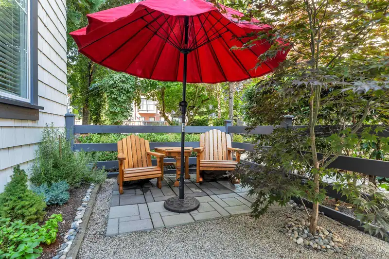 14 277 171 STREET - photo 4 of 40