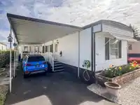 26 15875 20 AVENUE - thumbnail 2